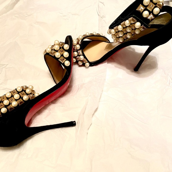 Christian Louboutin Tudor Ball Sandals - Picture 5 of 13
